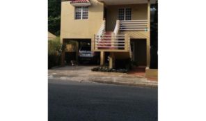 Hucares 5h/3b $95,000, en Naguabo Puerto Rico Casa en Barrio-Hucares de 5 Cuartos y 3 Baños