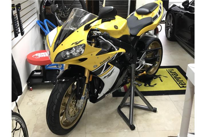 Yamaha R1 Limited Edition 50th Anniversary SP | SeVendePR ...