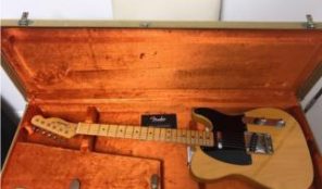 Fender American Vintage ’52 Telecaster Guitar